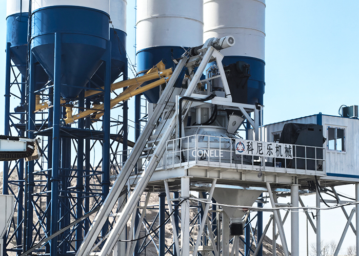 UHPC Mobile Concrete Batching Plant: Wind Power Hybrid Tower Project