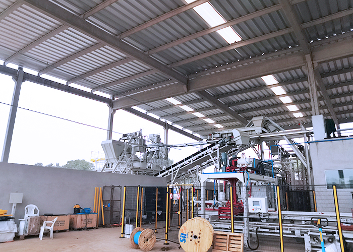 Planetary Mixer for Brick Base Material